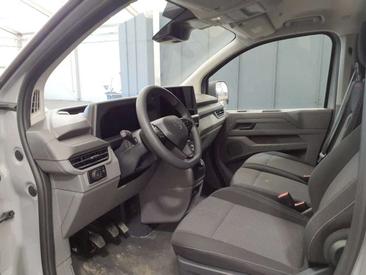 Volkswagen Transporter — photo 4