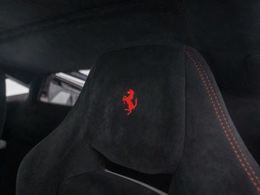 Ferrari 488 Pista — photo 15