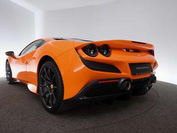 Ferrari F8 Tributo — photo 18