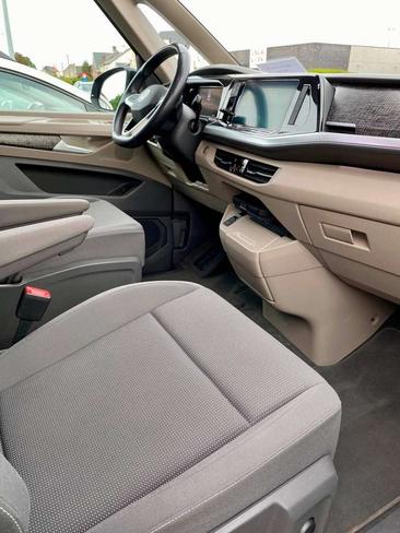 Volkswagen Multivan EHybrid Life — photo 9