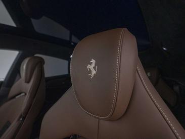 Ferrari Purosangue — photo 20