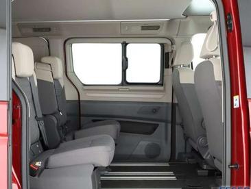 Volkswagen Multivan EHybrid 4Motion Beach — photo 5