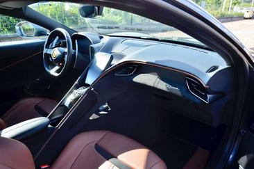 Ferrari Roma — photo 14