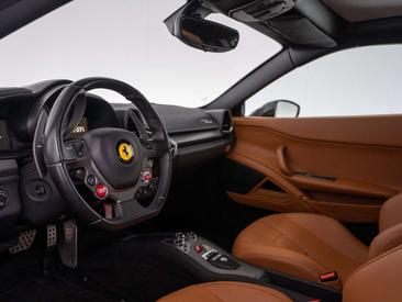 Ferrari 458 Italia — photo 22