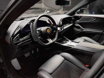 Ferrari Purosangue — photo 17