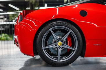 Ferrari 458 Italia — photo 7