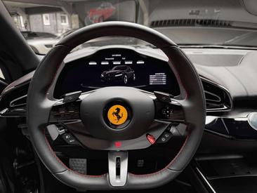 Ferrari Purosangue — photo 18