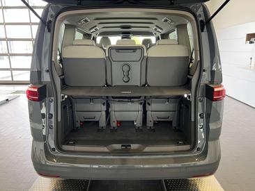 Volkswagen Multivan EHybrid 4Motion Life — photo 6