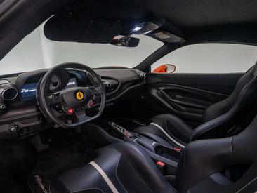 Ferrari F8 Tributo — photo 26