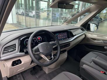 Volkswagen Multivan EHybrid 4Motion Life — photo 7