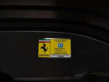 Ferrari SF90 Spider — photo 35