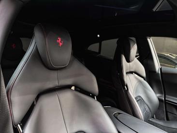 Ferrari Purosangue — photo 22