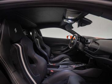 Ferrari F8 Tributo — photo 40