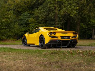 Ferrari F8 Spider — photo 43