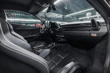 Ferrari 458 Italia — photo 29