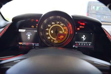 Ferrari 812 — photo 8