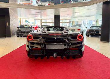 Ferrari 488 — photo 11
