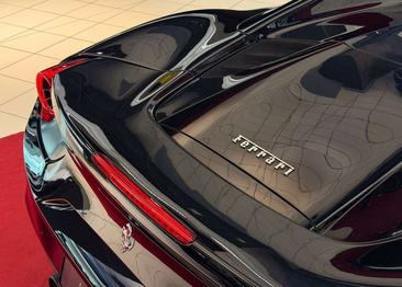 Ferrari 488 — photo 13
