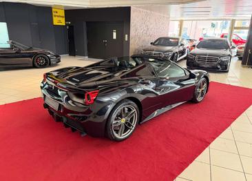Ferrari 488 — photo 15