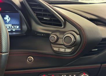 Ferrari 488 — photo 32