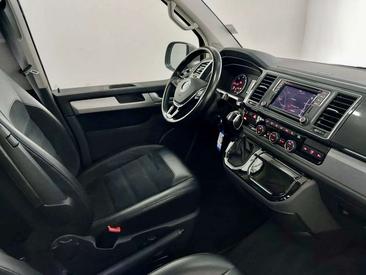 Volkswagen Multivan Comfortline — photo 9