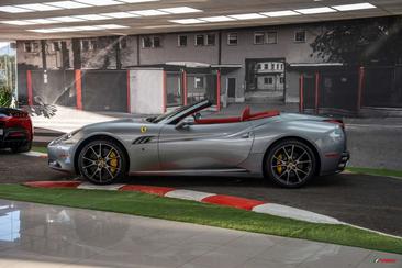 Ferrari California — photo 6