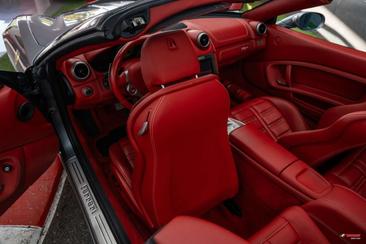 Ferrari California — photo 12