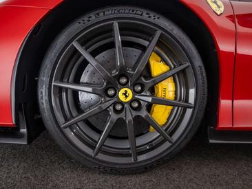 Ferrari SF90 XX Spider — photo 13