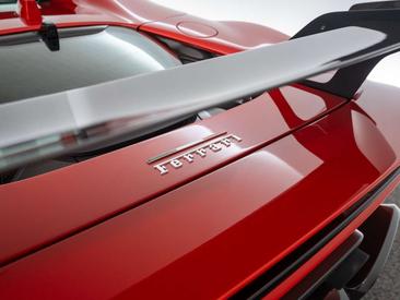 Ferrari SF90 XX Spider — photo 25