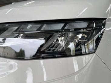 Volkswagen Multivan TDI Life — photo 6