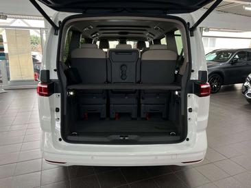 Volkswagen Multivan TDI Life — photo 14