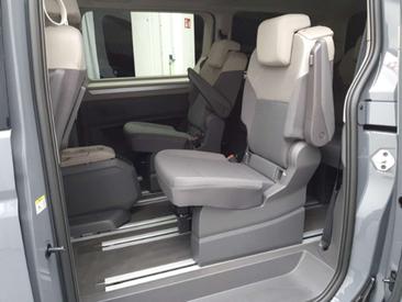 Volkswagen Multivan EHybrid 4Motion Edition — photo 9