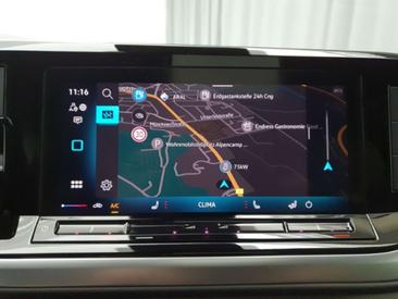 Volkswagen Multivan EHybrid 4Motion Edition — photo 11