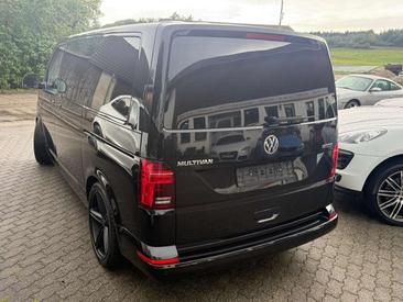 Volkswagen Multivan TDI 4Motion Generation Six — photo 6