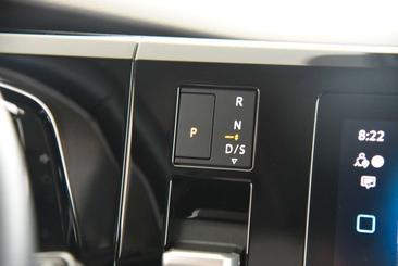 Volkswagen Multivan TDI Style — photo 17