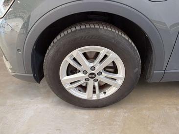 Audi Q3 45 TFSIe — photo 9
