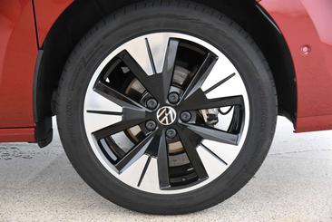 Volkswagen Multivan TDI Style — photo 21