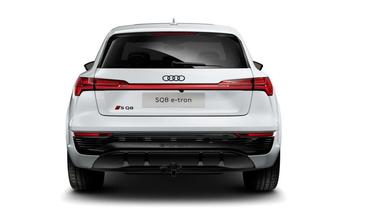 Audi SQ8 E-tron 370 — photo 3