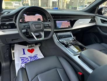 Audi Q8 S Line 50 TDI — photo 4