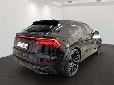 Audi Q8 55 TFSI — photo 4