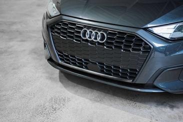 Audi A3 S Line Black Pack TFSIe — photo 9