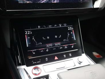 Audi SQ8 — photo 4