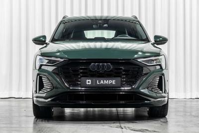 Audi Q8 E-tron Competition 55