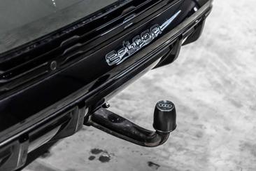 Audi Q8 E-tron Competition 55 — photo 21