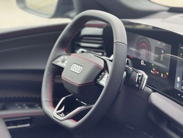 Audi Q7 TDI — photo 10