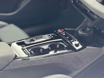Audi A6 E-tron S Line Performance — photo 12