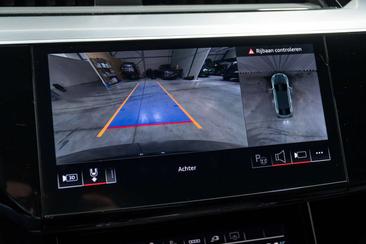 Audi Q8 E-tron Sportback Advanced 55 — photo 40