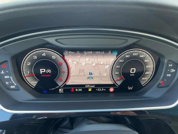 Audi A8 55 TFSI — photo 12