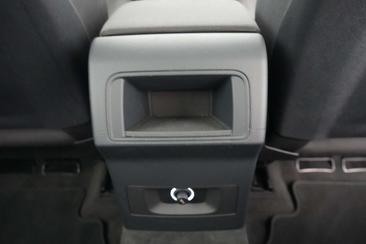 Audi Q5 40 TDI — photo 15