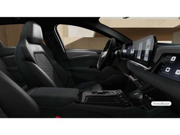 Audi A6 E-tron S Line — photo 9